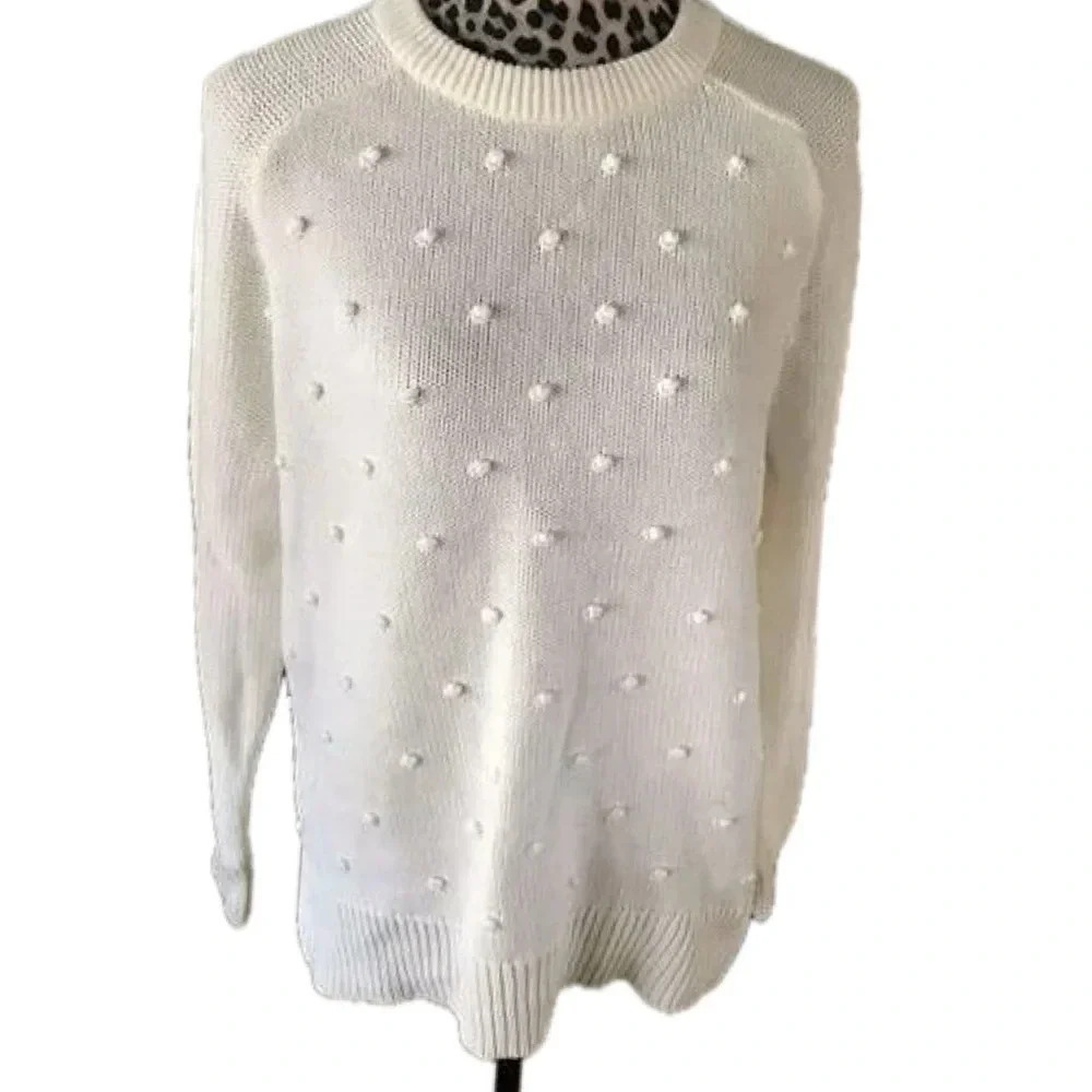 Old Navy cream king sweater with popcorn detail on front - Medium - Picture 2 of 13